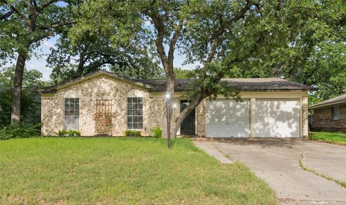 1213 Pin Oak Dr, Denton, TX, 76209-4683 | Card Image
