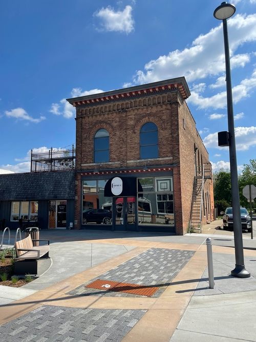 401 Main St, Mahomet, IL, 61853-7426 | Card Image