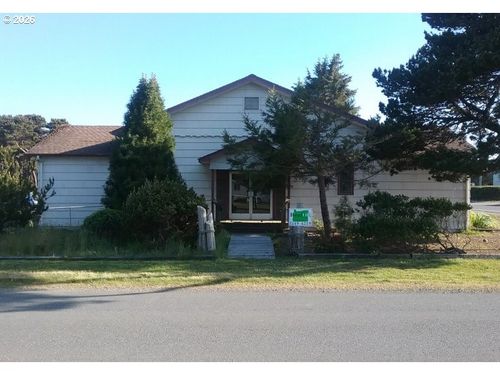 595 Sw 11th St, Bandon, OR, 97411 | Card Image