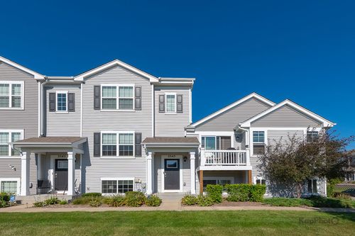 2543 Bella Dr, Pingree Grove, IL, 60140-6454 | Card Image