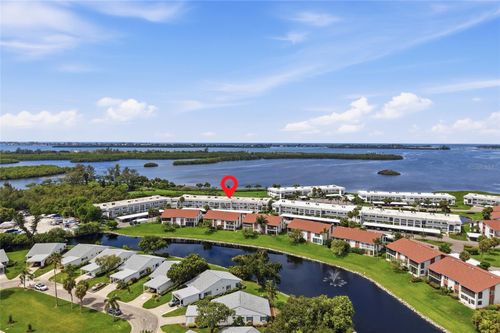 4835 Independence Dr, BRADENTON, FL, 34210-1931 | Card Image