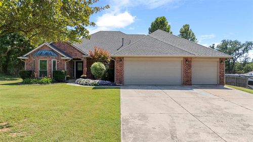 7706 E Covell Rd, Edmond, OK, 73034-8422 | Card Image