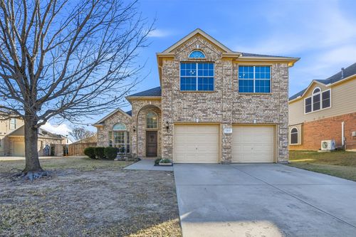 1217 Black Hawk Dr, Haslet, TX, 76052-2957 | Card Image