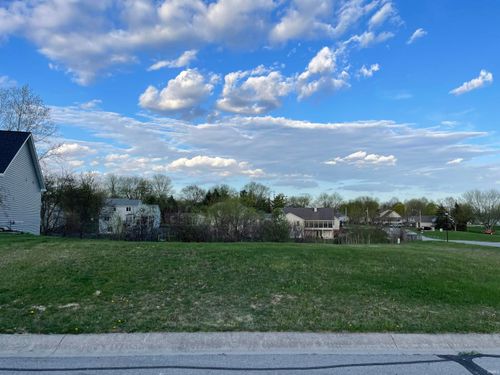 524 Ridgeview Trl, Avilla, IN, 46710-9435 | Card Image