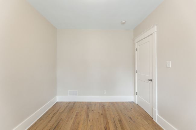 2027 S 6 Th Ave, House other with 3 bedrooms, 1 bathrooms and 2 parking in Maywood IL | Image 8