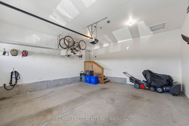 460 Country Club Dr, House attached with 3 bedrooms, 3 bathrooms and 4 parking in Bath ON | Image 40