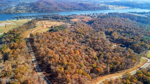 2908 Old Dogwood Trl, Loudon, TN, 37774-5493 | Card Image