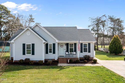 8 Lea Ln, Mebane, NC, 27302-9068 | Card Image