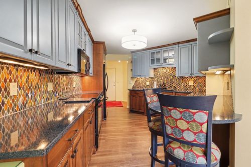 apt-417-121 Washington Ave S, Minneapolis, MN, 55401-2125 | Card Image