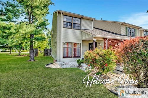 21 Clark Ct, East Brunswick, NJ, 08816-4054 | Card Image
