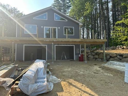 76 River Rd, Pittsfield, NH, 03263-3316 | Card Image