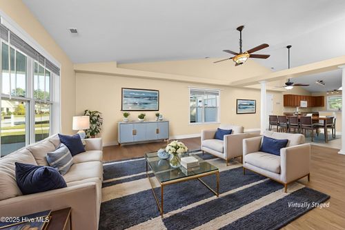 313 Elsmore Dr, New Bern, NC, 28562-2265 | Card Image