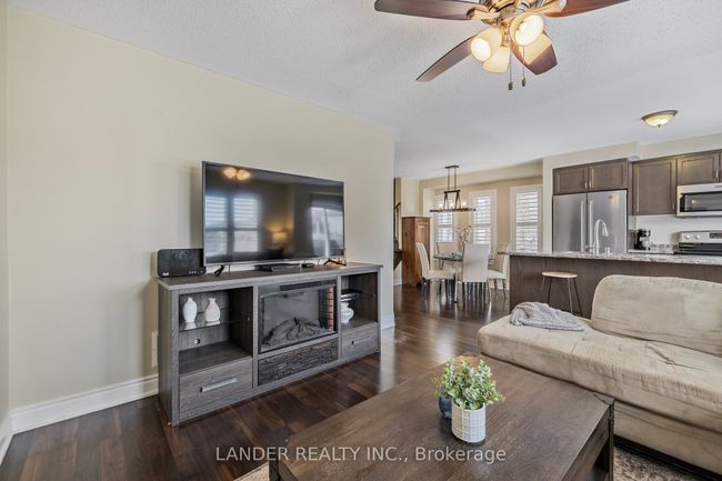 5 Sunderland Meadows Dr, House other with 3 bedrooms, 3 bathrooms and 2 parking in Brock ON | Image 9