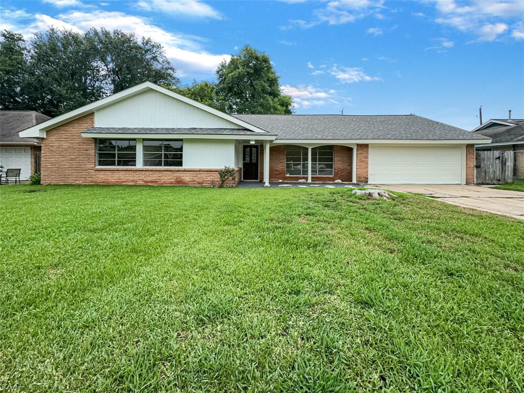 Bonner St, LA Porte, TX 77571