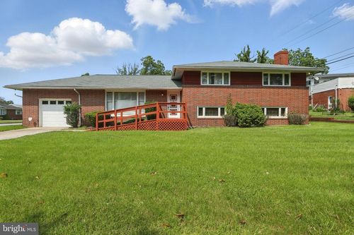 2813 Gwynnview Rd, BALTIMORE, MD, 21207-7461 | Card Image