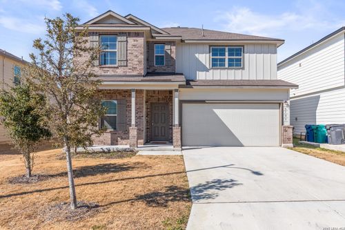 5103 Topaz Bnd, San Antonio, TX, 78222-4470 | Card Image