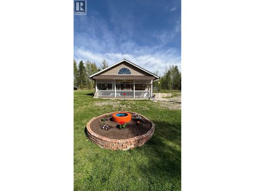 5237 Kirby Rd, Quesnel, BC, V2J6X9 | Card Image