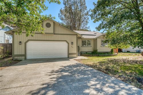 19662 Mountain Mdw N, Hidden Valley Lake, CA, 95467-8543 | Card Image