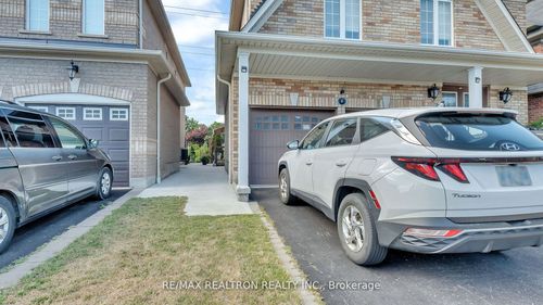 4 Oceanpearl Cres, Whitby, ON, L1N0C2 | Card Image