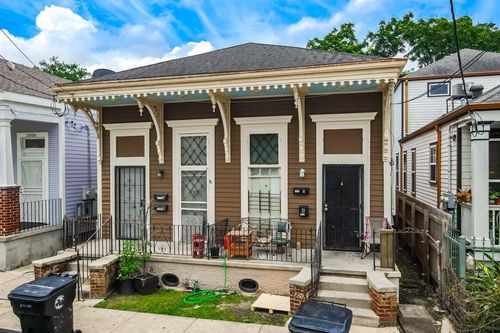 2008 10 Josephine Street, New Orleans, LA, 70113 | Card Image