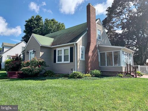 323 Columbia Ave, DOVER, DE, 19904-2912 | Card Image