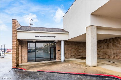 123 N Maysville Avenue, Zanesville, OH, 43701 | Card Image