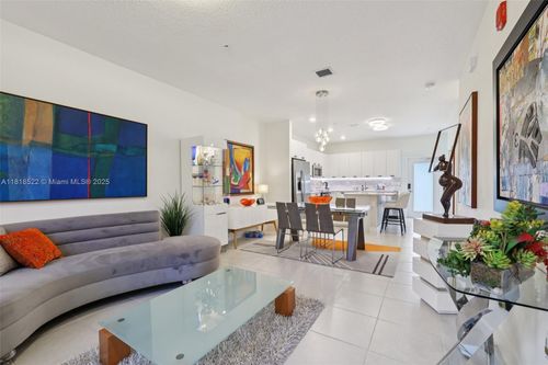 apt-112-8001 Nw 41st St, Doral, FL, 33166-6269 | Card Image