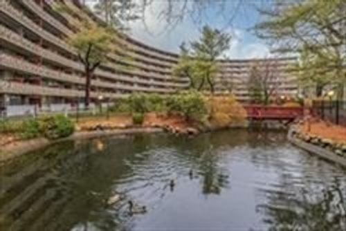 apt-t35-200 Swanton St, Winchester, MA, 01890-1978 | Card Image