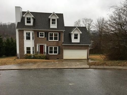 5646 Hyacinth Ln, Ooltewah, TN, 37363-5100 | Card Image