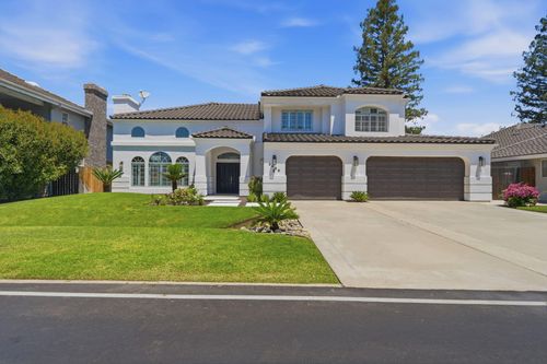 5622 W Prospect Dr, Visalia, CA, 93291-9256 | Card Image