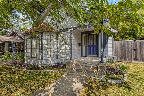 5715 Victor St, Dallas, TX, 75214-4736 | Card Image