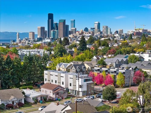 2317 S Judkins St, Seattle, WA, 98144-3610 | Card Image