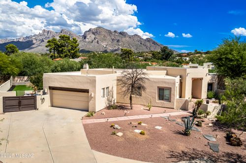 1043 W Saddlehorn Drive, Oro Valley, AZ, 85704 | Card Image