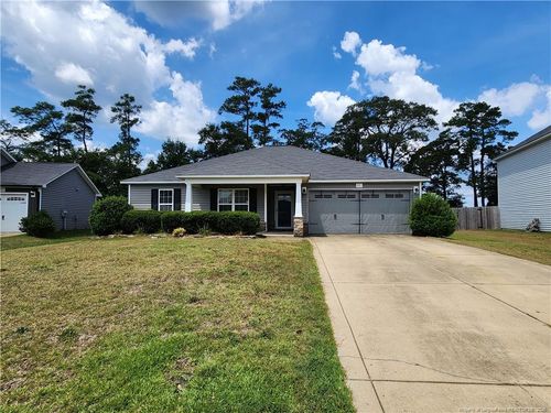 931 Screech Owl Dr, Hope Mills, NC, 28348-9425 | Card Image