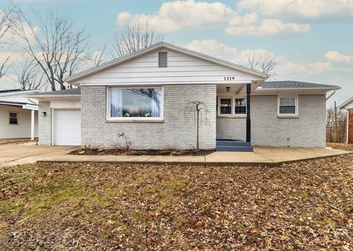 1319 Genesta Drive, Evansville, IN, 47720 | Card Image