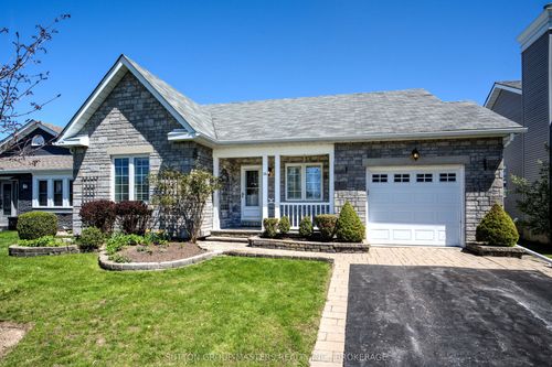 14 Abbey Dawn Dr, Bath, ON, K0H1G0 | Card Image