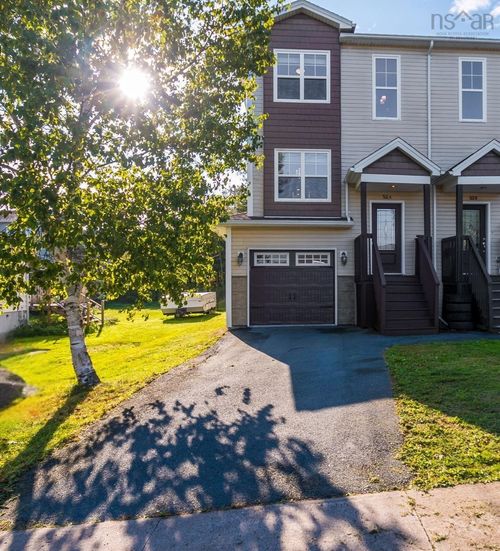 52A Mountain Rd, Halifax, NS, B3N1A2 | Card Image