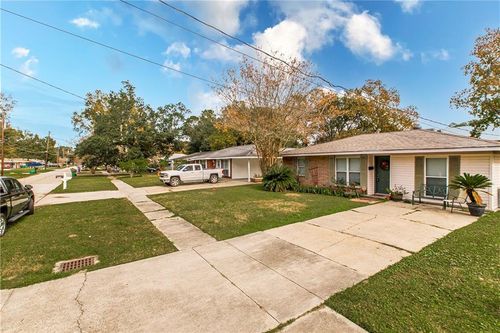 3844 Riviera Dr, Slidell, LA, 70458-4733 | Card Image