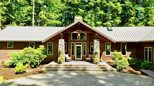 36915 Ne 98th St, Carnation, WA, 98014-6851 | Card Image