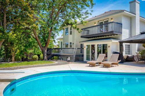 4210 S Neel Ct, Kennewick, WA, 99337-2635 | Card Image