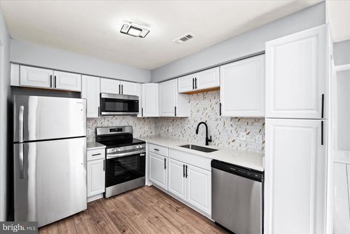 85-515 Powhatan Ct, STAFFORD, VA, 22556-9055 | Card Image