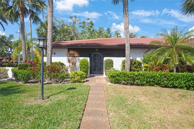 APT-301 - 3500 El Conquistador Pkwy, Condo with 2 bedrooms, 2 bathrooms and null parking in BRADENTON FL | Image 4