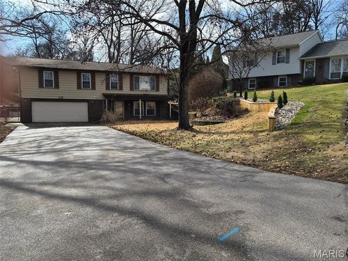 115 Ron De Le Dr, Arnold, MO, 63010-4146 | Card Image