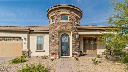 4250 E Valencia Dr, Phoenix, AZ, 85042-7328 | Card Image