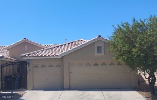 3521 Amish Ave, North Las Vegas, NV, 89031-3591 | Card Image