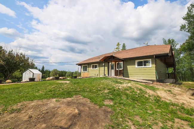 71034-AANDAMPB - Township Road 38-1 Rocky Mtn. House, House other with 4 bedrooms, 2 bathrooms and null parking in Rocky Mountain House AB | Image 4