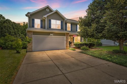 24 Adventura Dr, Festus, MO, 63028-5608 | Card Image