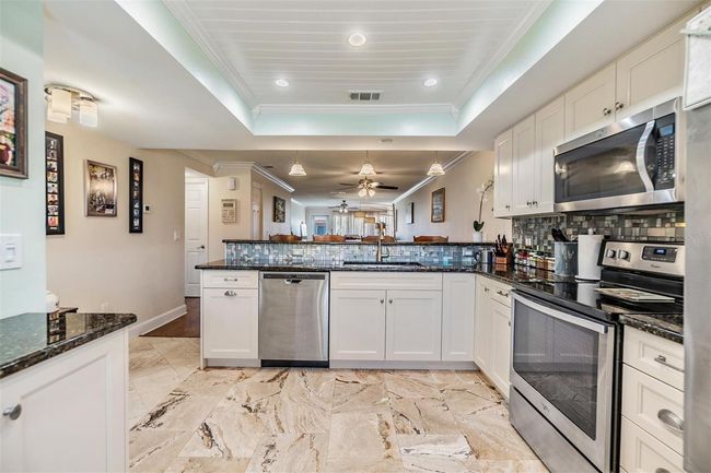APT-30H - 19029 Us Highway 19 N, House other with 2 bedrooms, 2 bathrooms and null parking in CLEARWATER FL | Image 7