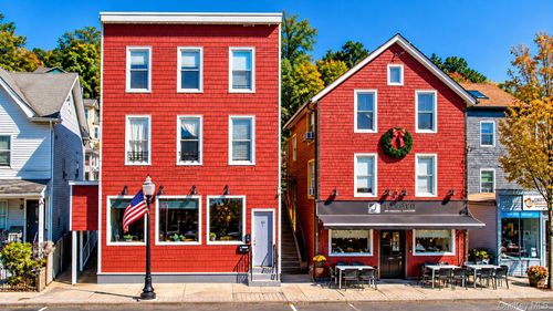 41 N Riverside Ave, Croton-On-Hudson, NY, 10520-2579 | Card Image