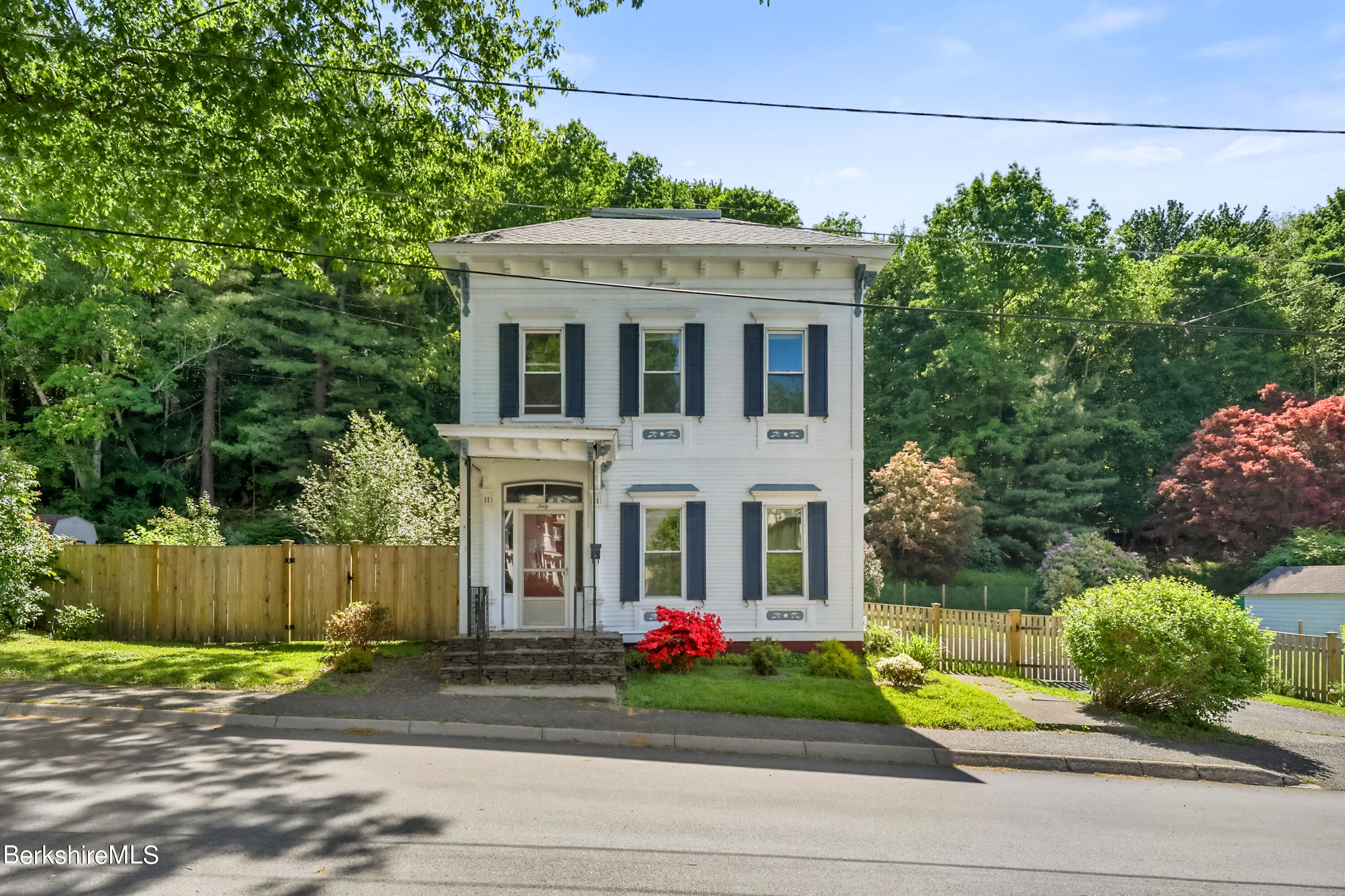 Brooklyn St, North Adams, MA 01247
